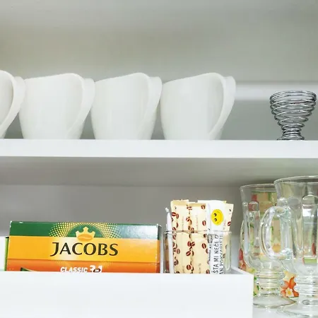 Toma Apartment Split